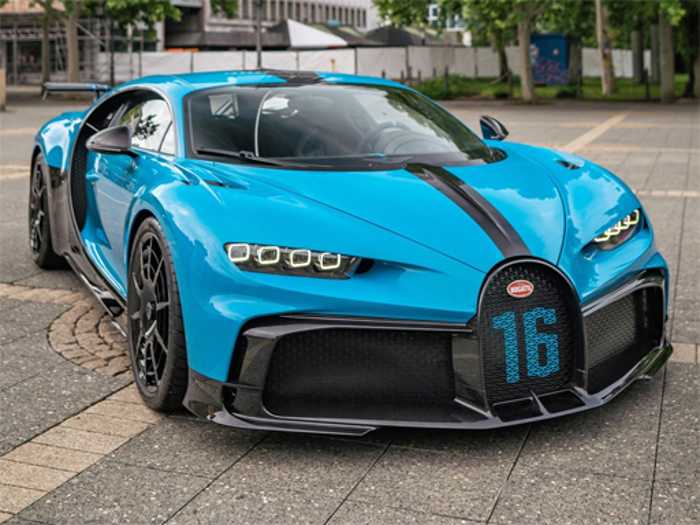 Bugatti Sports Car Puzzle Unblocked